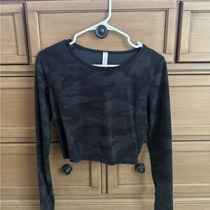 Lululemon Cropped Long Sleeve